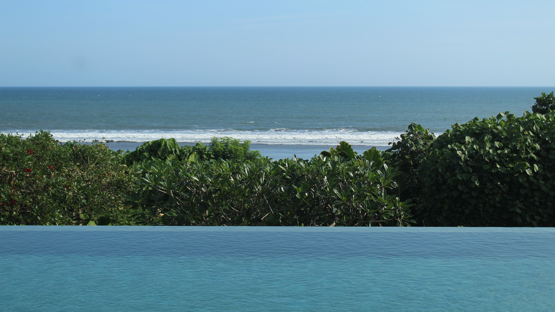 Residence - Contemporary resort living at its finest